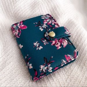 ‼️SOLD‼️Ladies Blue Floral Wallet Two Fold